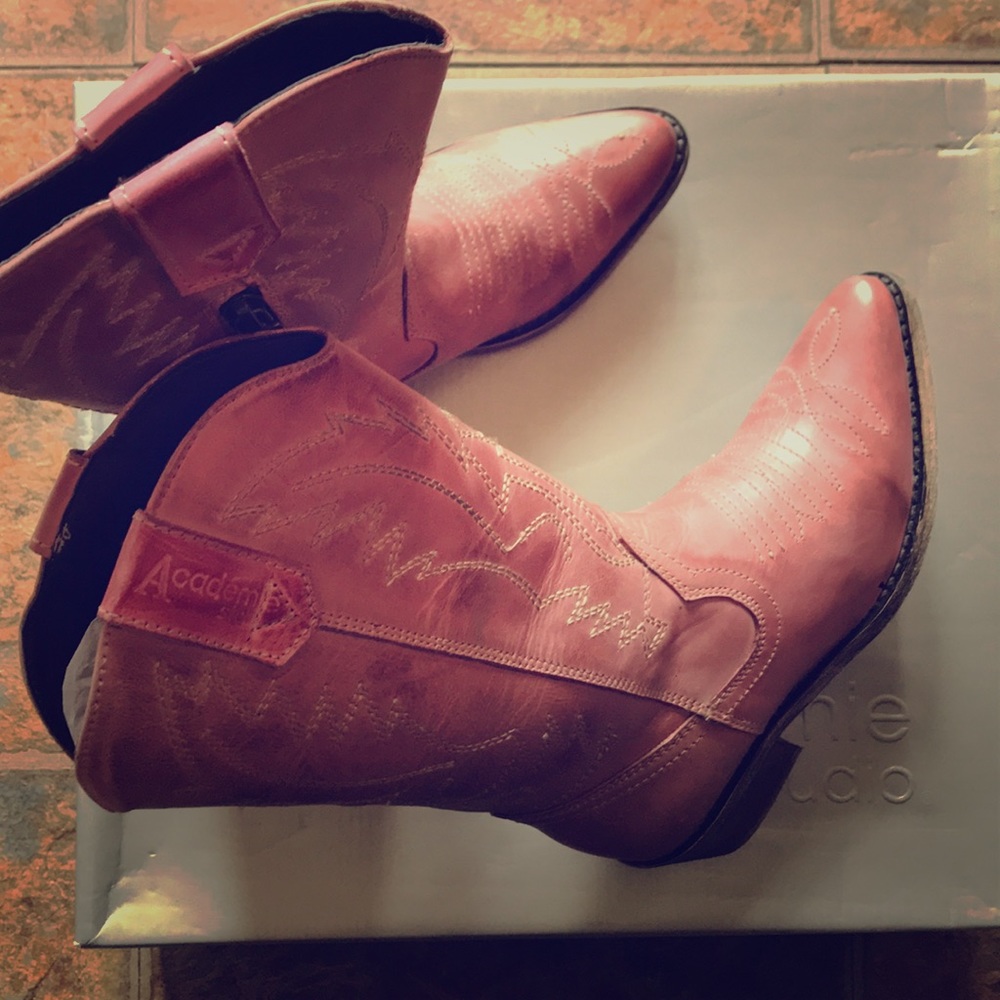 Academie Studio Ashley Rose Boots